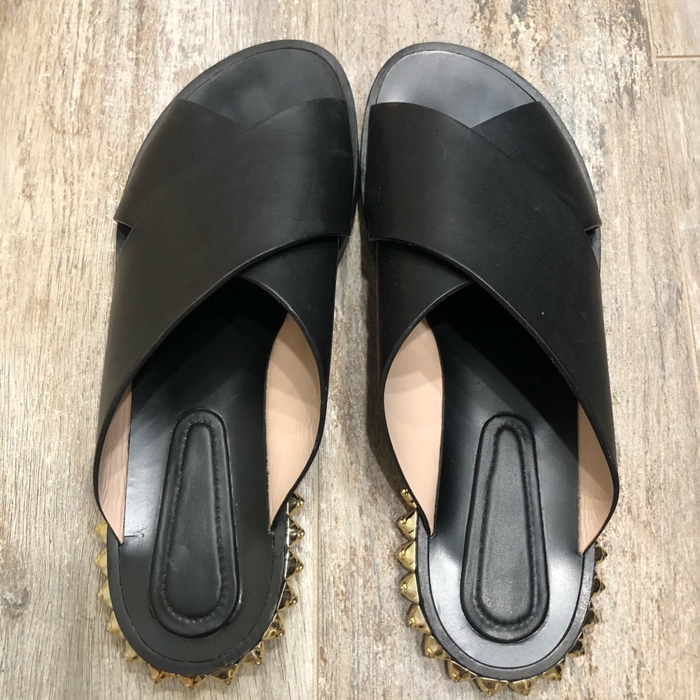 Stuart Weitzman rose stud sandal - Picture 1 of 2
